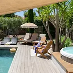 Les Capucines Villa *
