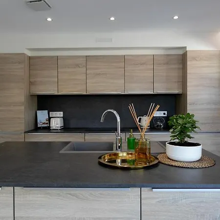 Les Capucines Villa Sète