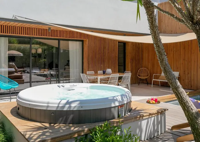 Les Capucines * Sète