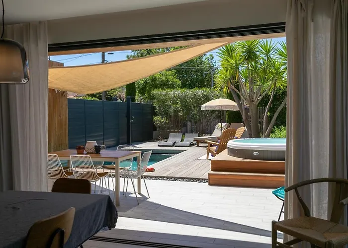 Les Capucines Villa *