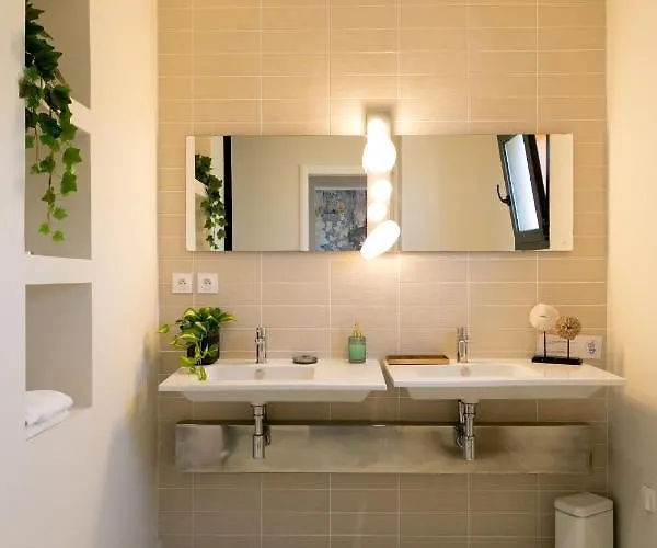 Les Capucines Villa *